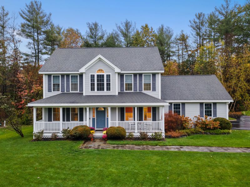 Get Professional Exterior Window Trim Repair Service To Extend Lifespan of Windows!